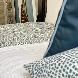 https://bb-monteverdi-larancio.it-tuscanyhotel.com