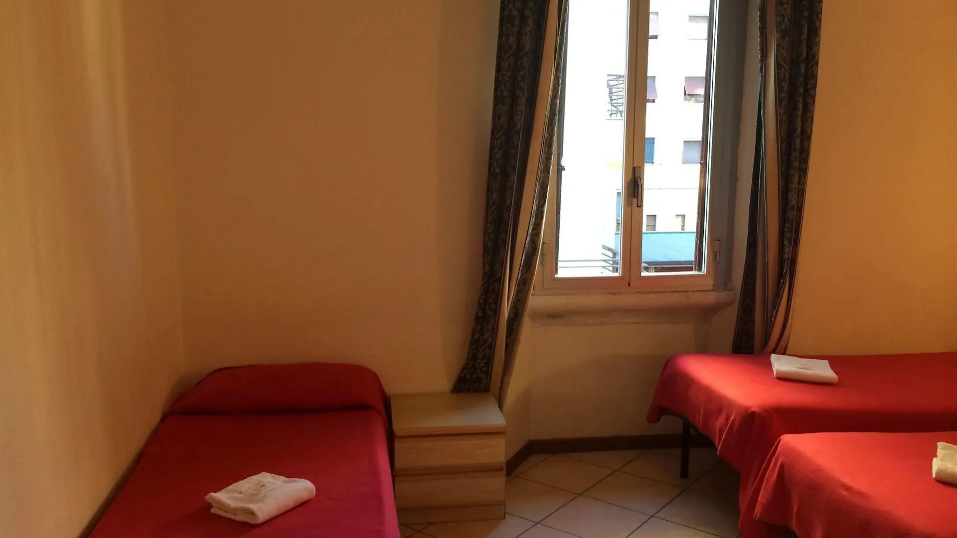 Hotel Adelchi Milan 0*,  Italie