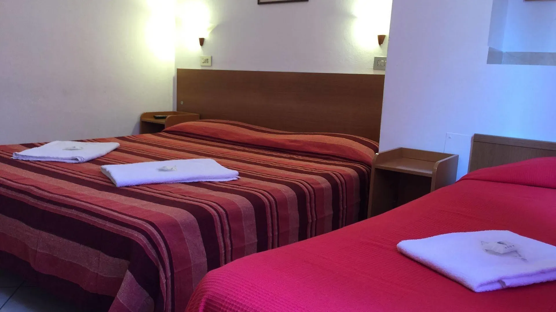 Hotel Adelchi Milan 0*,  Italie