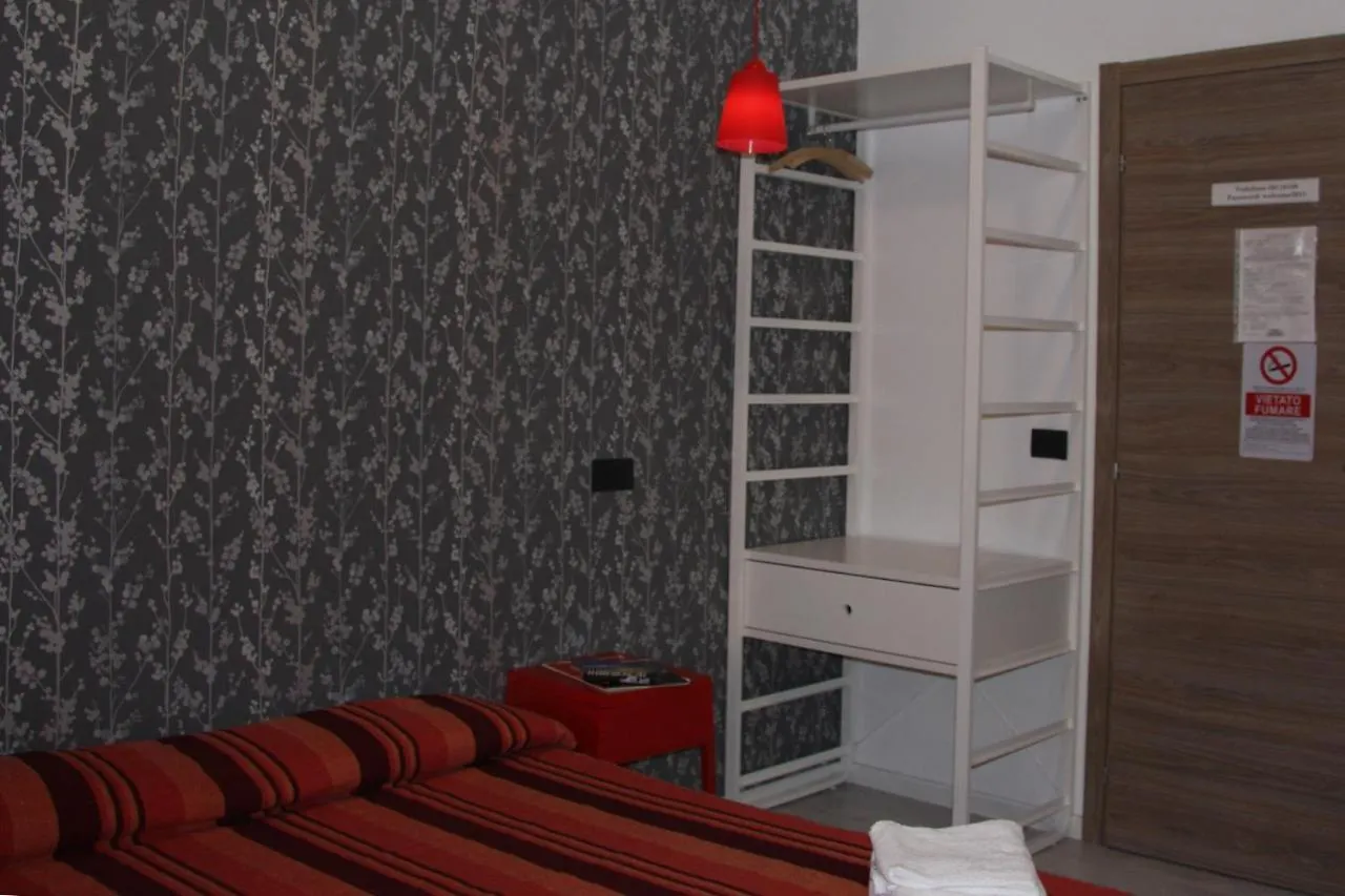 Hotel Adelchi Milan 0*,  Italie