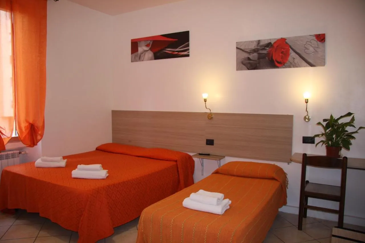 Hotel Adelchi Milan 0*,  Italie